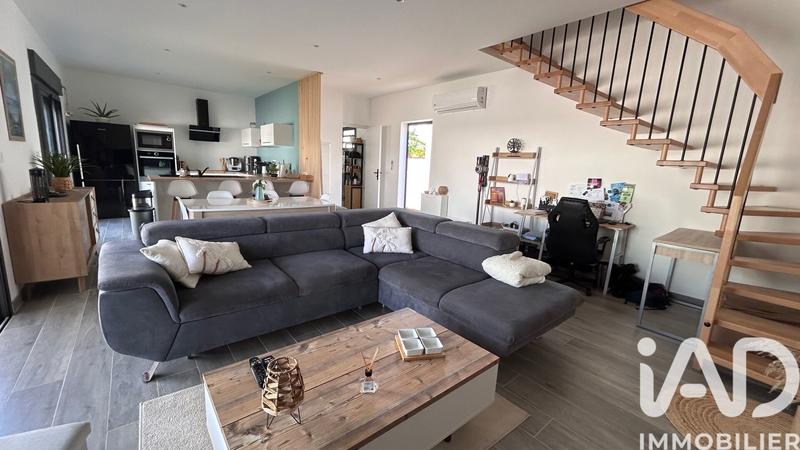 Maison - 90 m² - 4 pièces