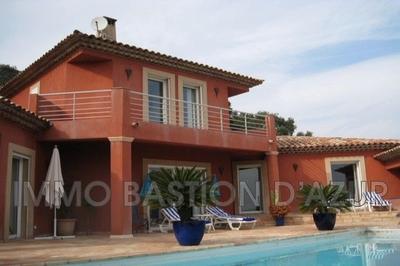 Villa - 270 m² - 8 pièces