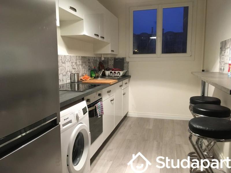 Chambre - 12 m² - 1 pièce