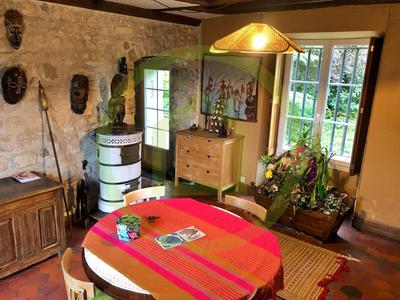 Corps de ferme - 190 m² - 9 pièces