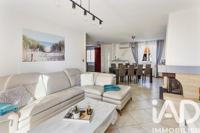 Maison - 88 m² - 4 pièces