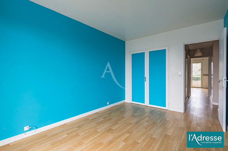 Appartement - 92 m² - 4 pièces