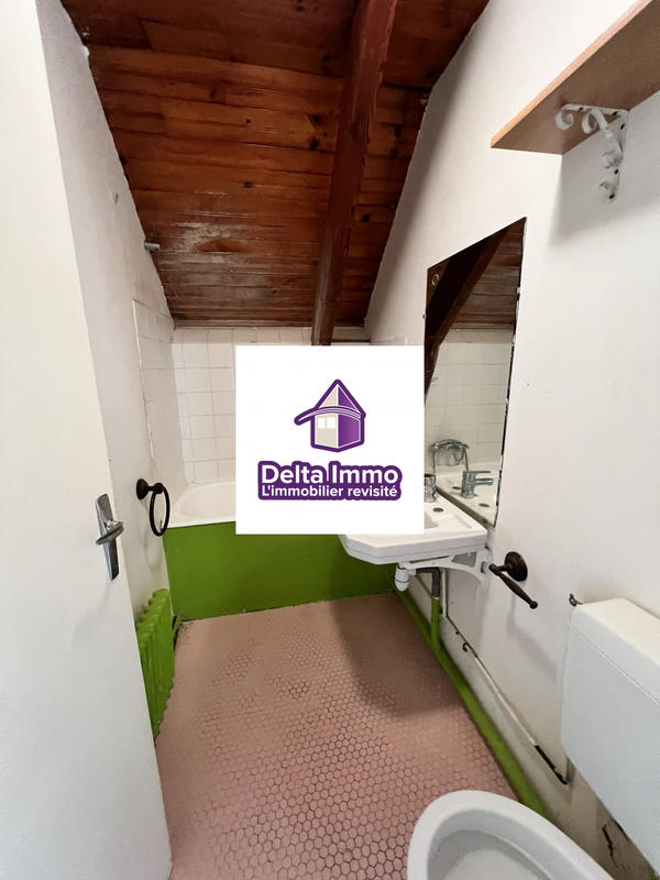 Maison - 185 m² - 11 pièces