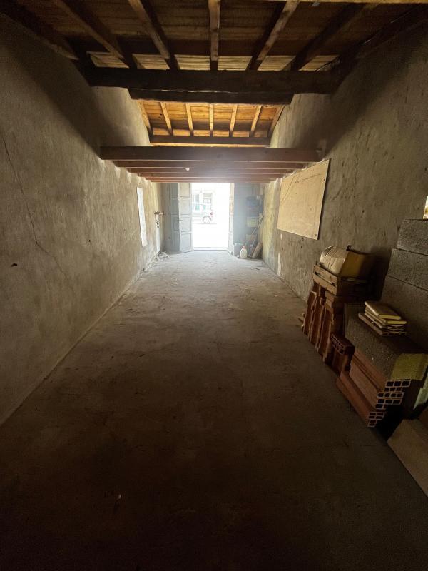 Maison - 237 m² - 7 pièces