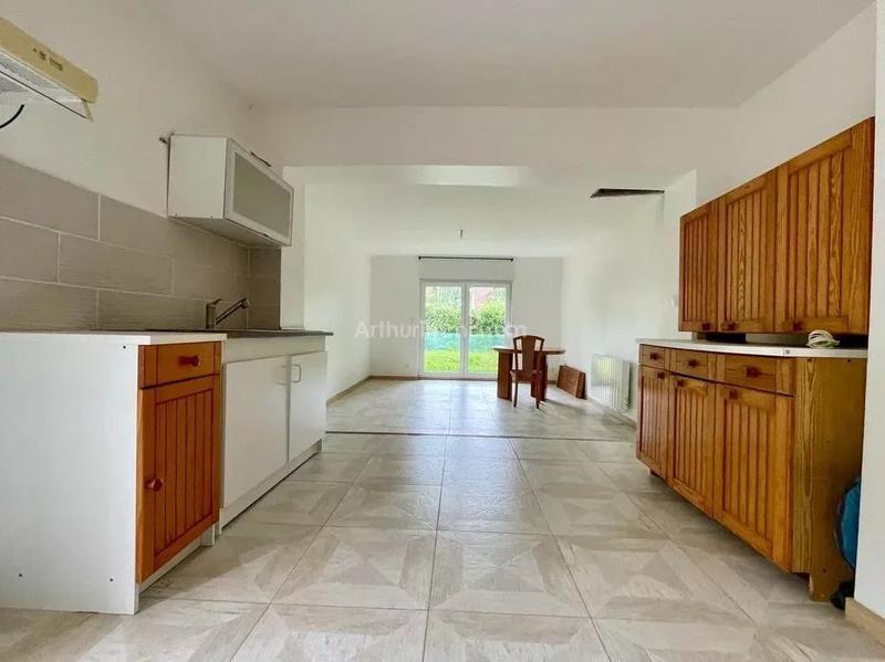 Maison - 423 m² - 3 pièces