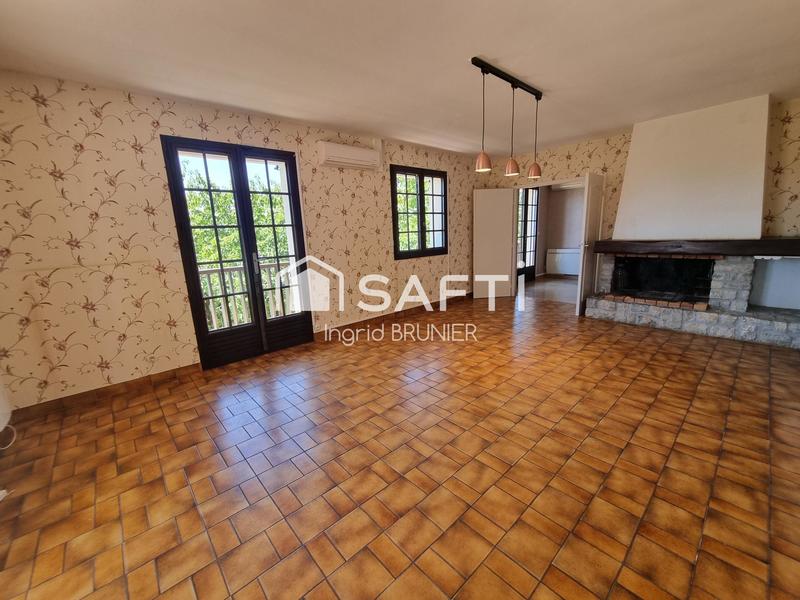 Maison - 257 m² - 9 pièces