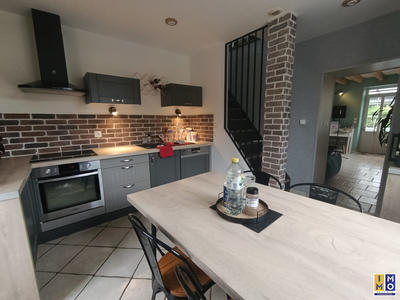 Maison - 85 m² - 4 pièces