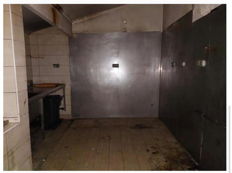 Local commercial - 93 m²