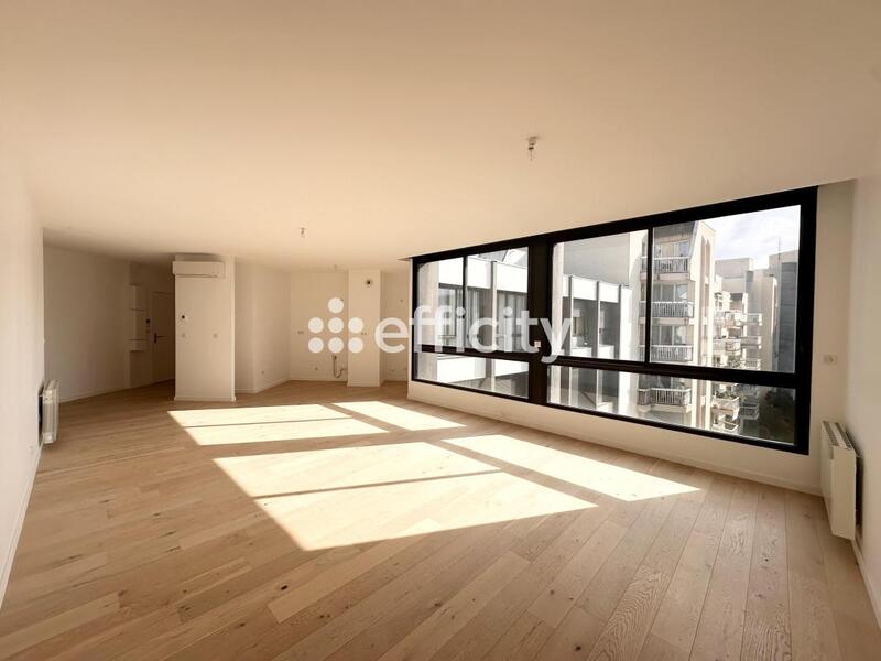 Appartement - 122 m² - 5 pièces