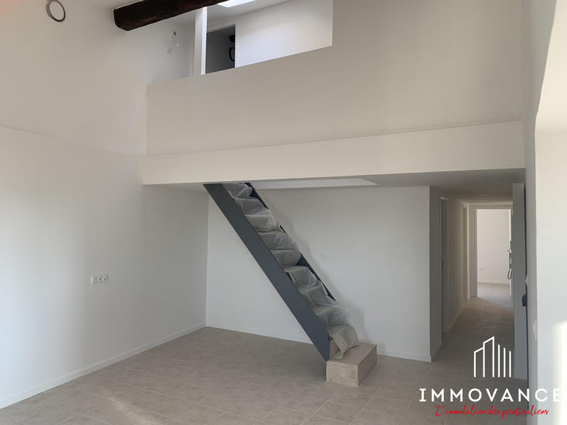 Appartement - 101 m² - 4 pièces