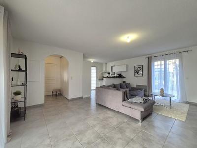 Maison - 107 m² - 4 pièces