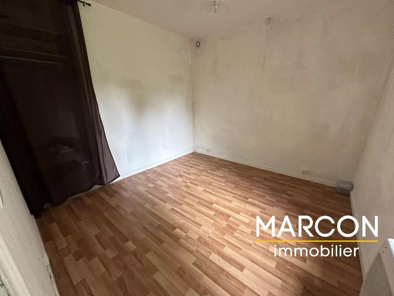 Maison de village - 91 m² - 8 pièces