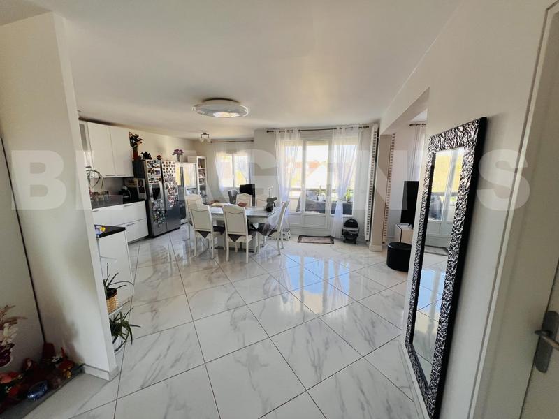 Duplex - 102 m² - 5 pièces