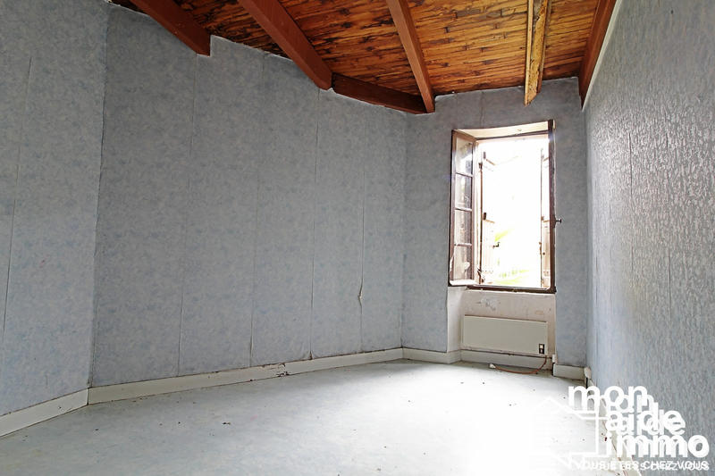 Maison - 150 m² - 9 pièces