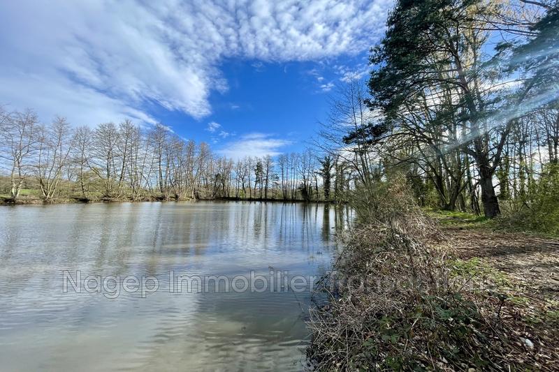 Terrain - 23 491 m²