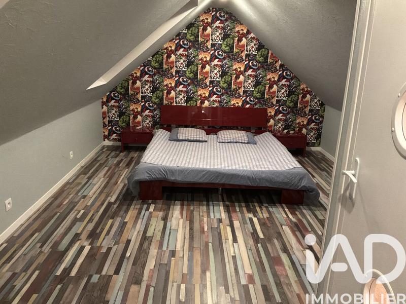 Maison - 133 m² - 10 pièces