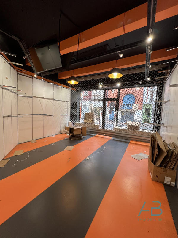 Local commercial - 89 m²