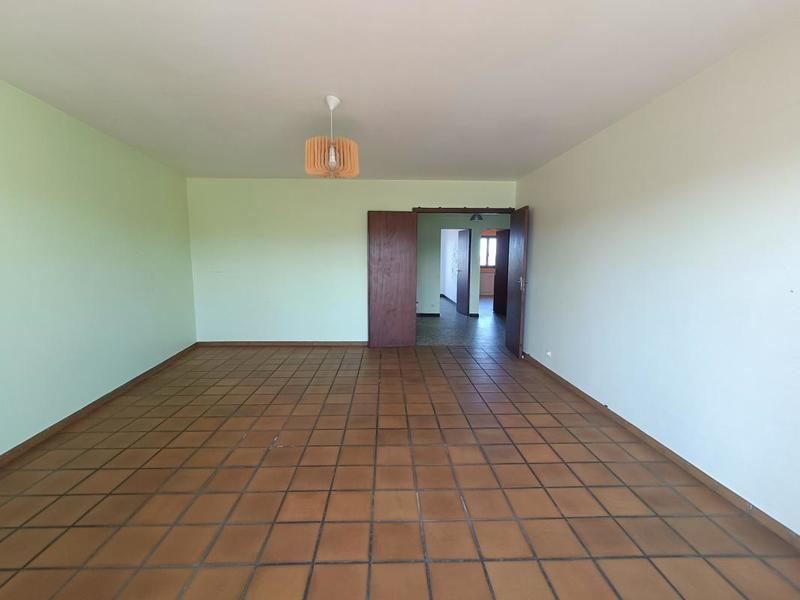 Appartement - 96 m² - 4 pièces