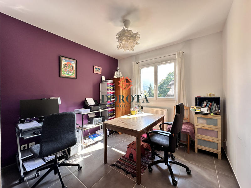 Maison traditionnelle - 111 m² - 5 pièces