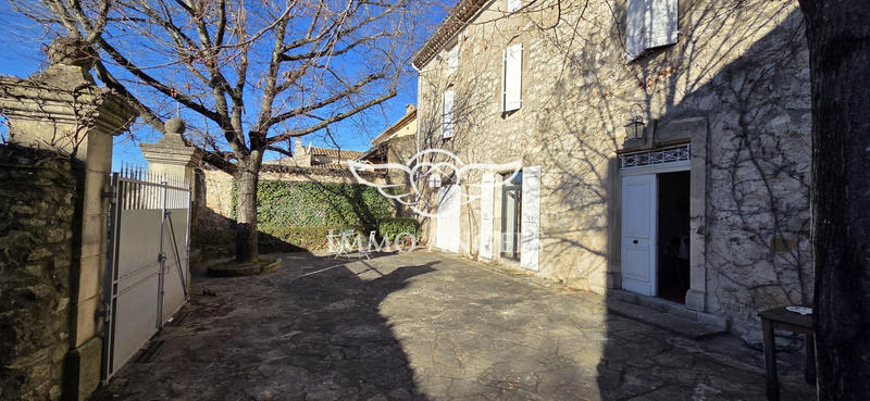 Maison ancienne - 249 m² - 8 pièces