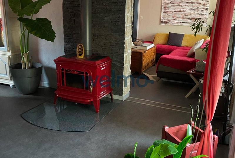 Maison - 230 m² - 9 pièces