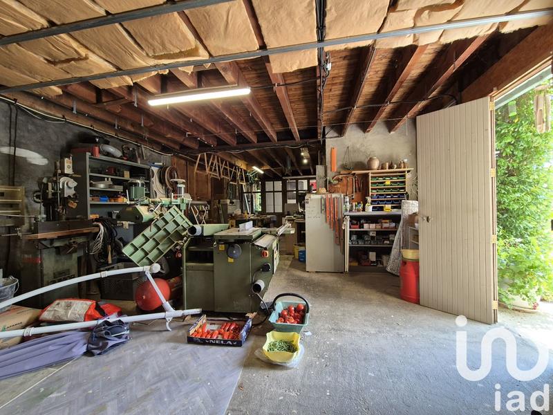 Maison - 243 m² - 8 pièces