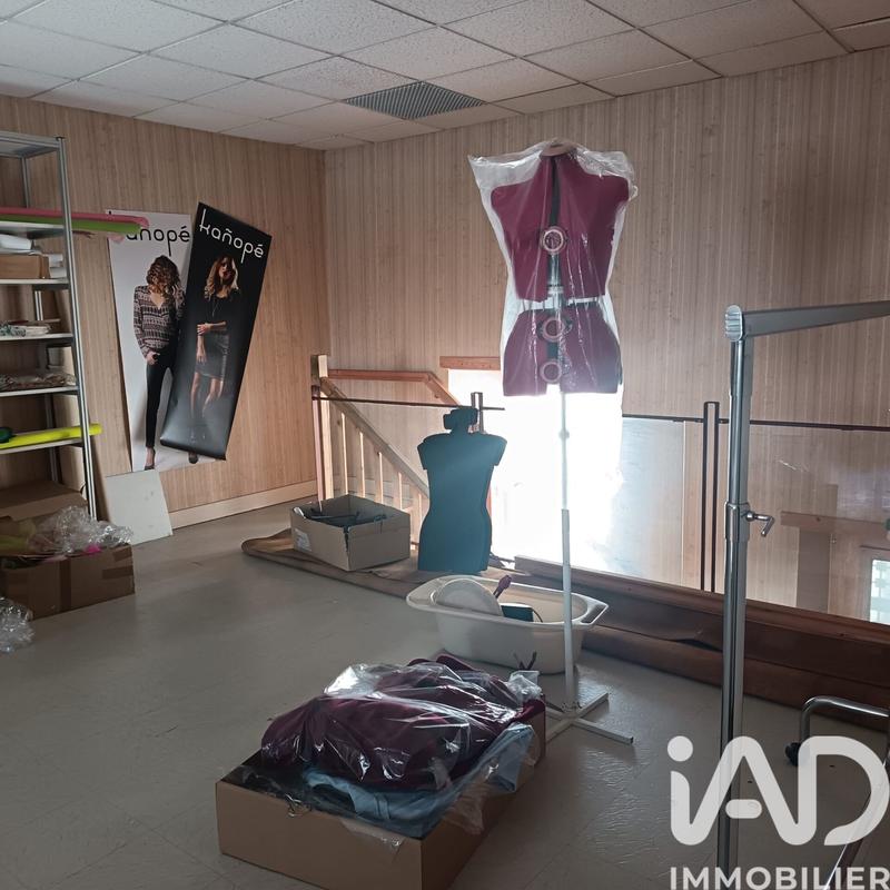 Maison - 200 m² - 9 pièces