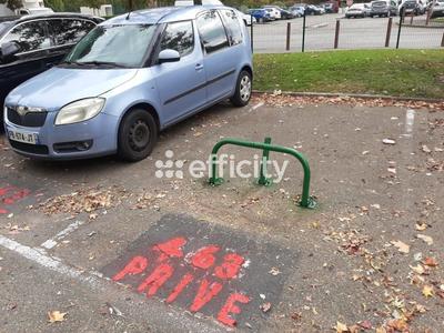 Parking / Garage - 14 m²