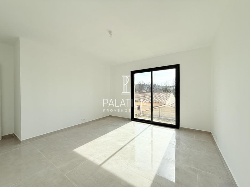 Villa - 140 m² - 6 pièces