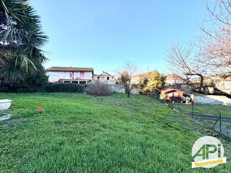 Terrain constructible - 580 m²