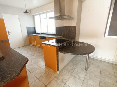 Appartement - 111 m² - 4 pièces