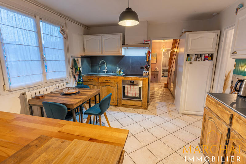 Maison - 137 m² - 5 pièces