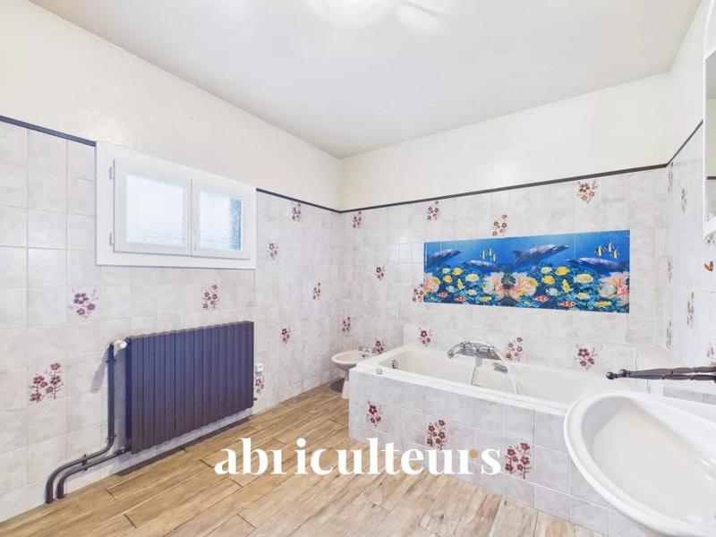 Maison de maîtres - 350 m² - 10 pièces