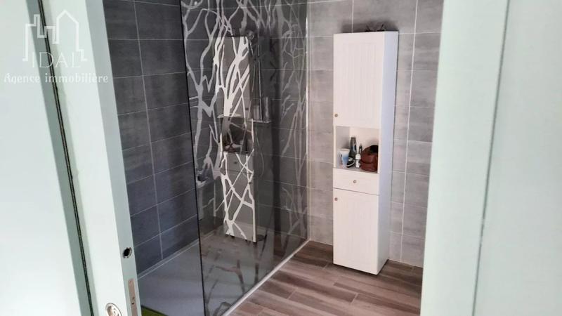 Maison - 105 m² - 4 pièces