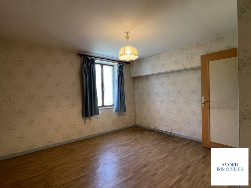 Maison - 94 m² - 3 pièces