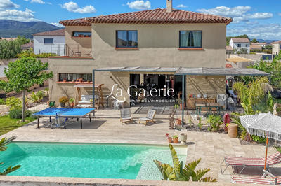 Villa - 150 m² - 5 pièces