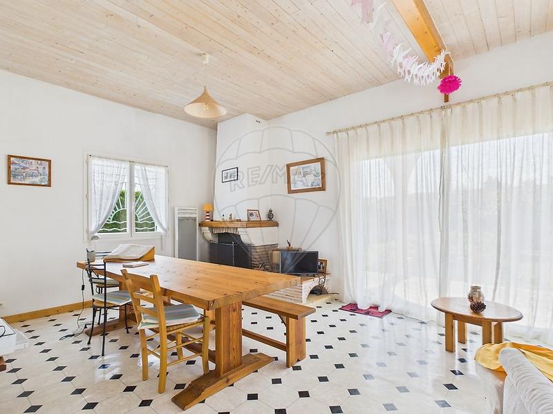 Maison - 137 m² - 4 pièces