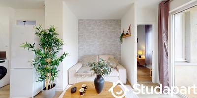 Chambre - 11 m² - 1 pièce