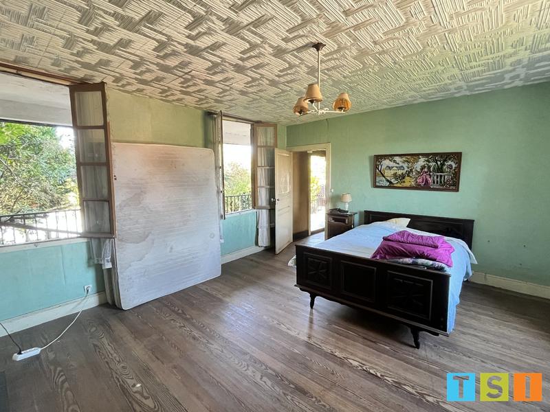 Maison - 121 m² - 4 pièces