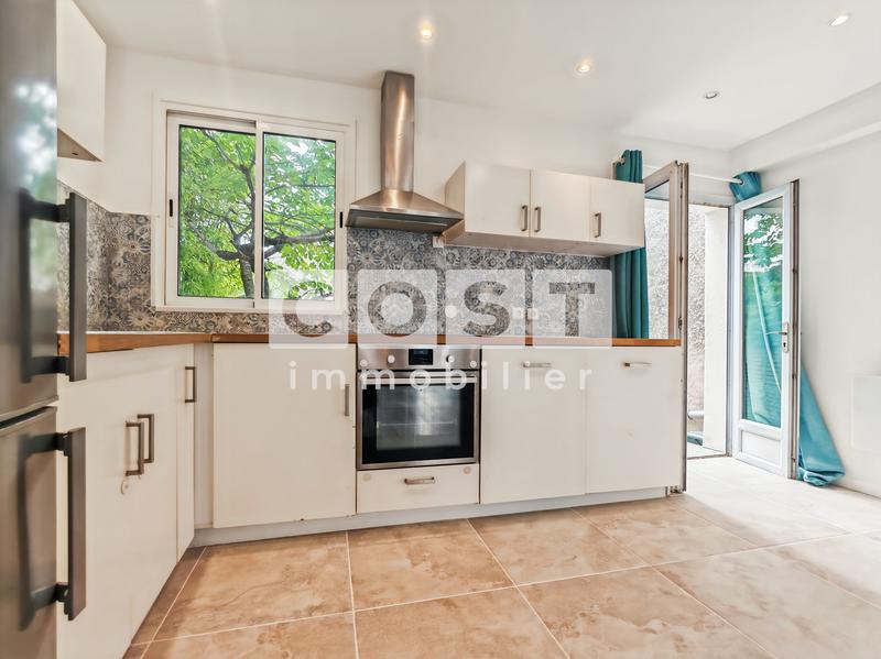 Maison - 85 m² - 4 pièces