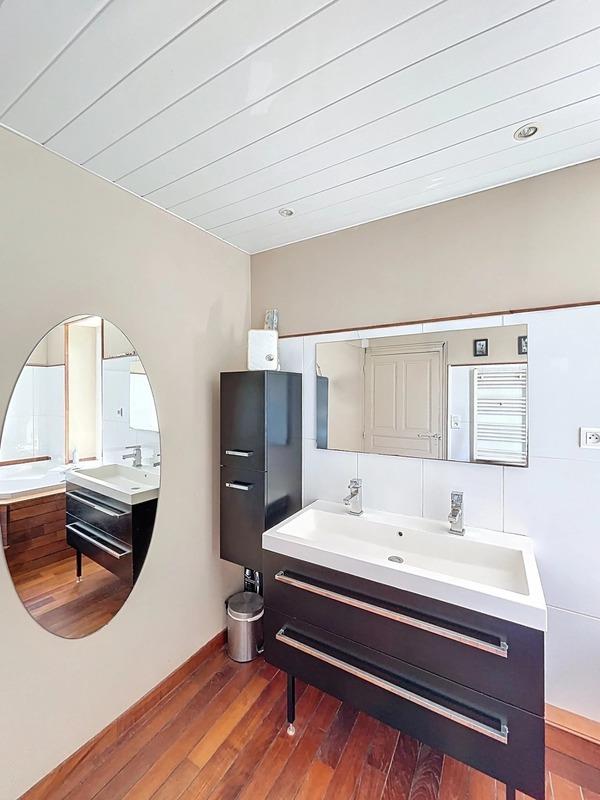 Maison de village - 119 m² - 6 pièces