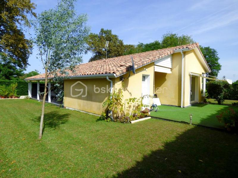 Maison - 102 m² - 3 pièces