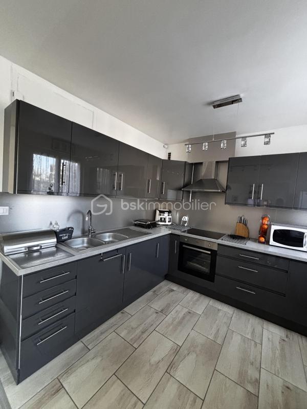 Appartement - 92 m² - 4 pièces