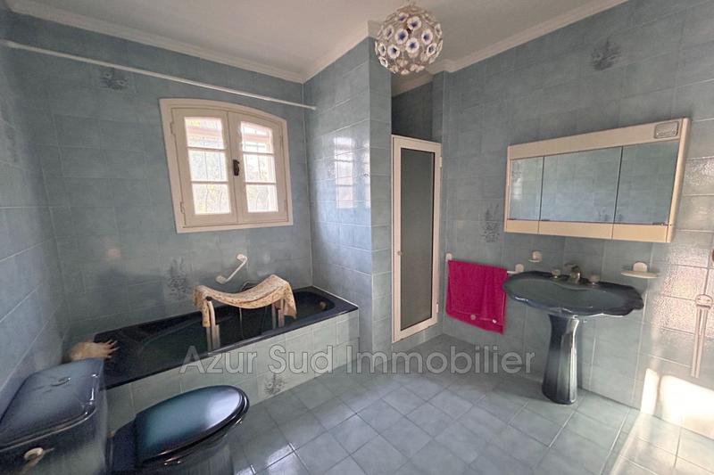 Maison - 400 m² - 9 pièces