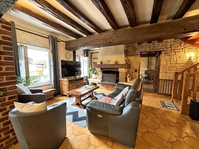 Maison - 190 m² - 9 pièces