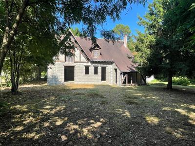 Maison - 200 m² - 6 pièces