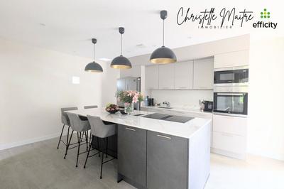 Maison - 113 m² - 5 pièces