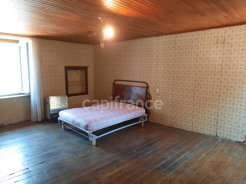 Maison de village - 111 m² - 5 pièces