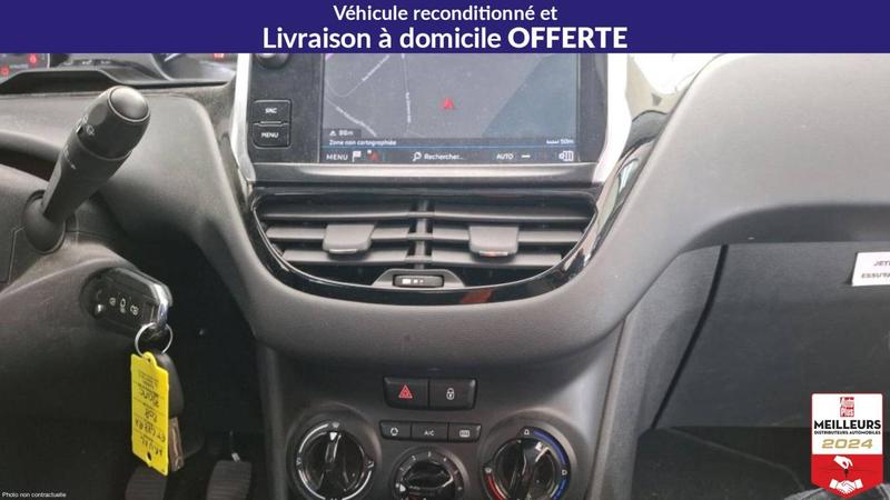 Peugeot 208 PureTech 82 Active +Navigation