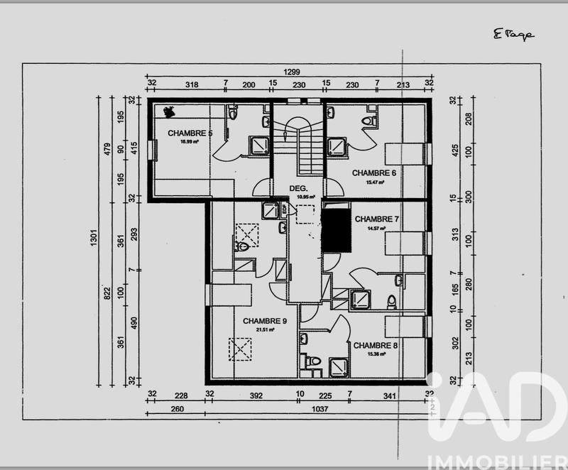 Maison - 200 m² - 11 pièces